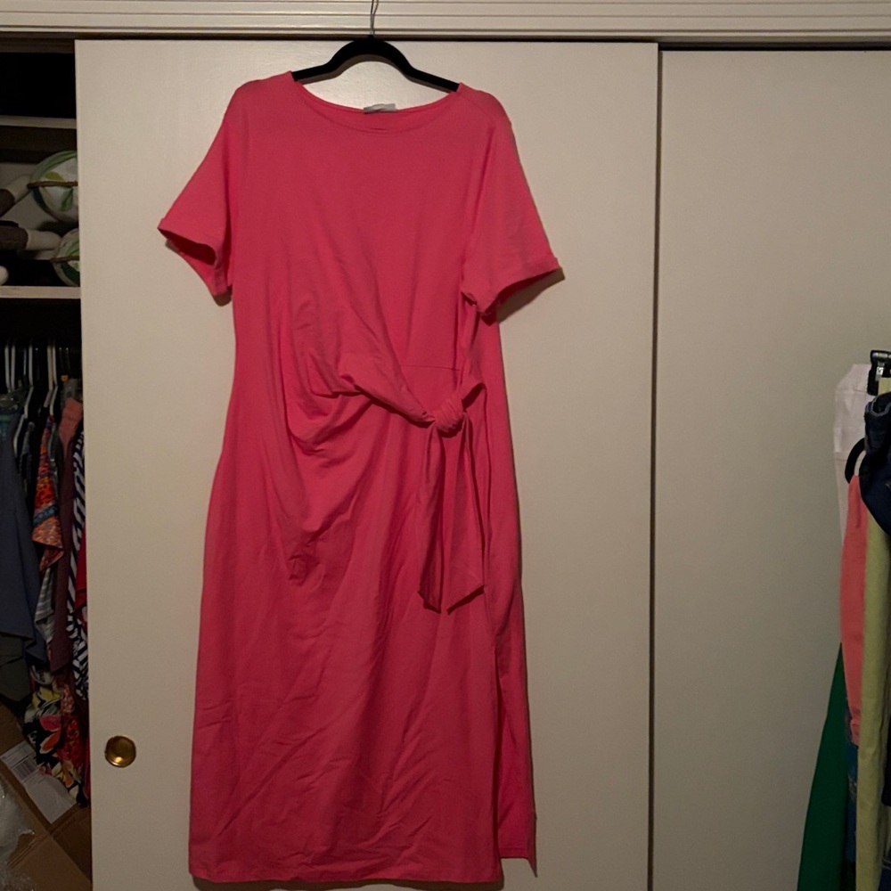 On 34th Side Tie Knit Midi Dress